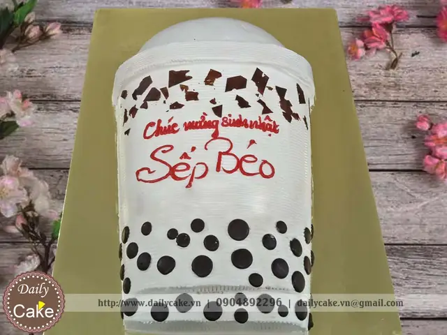 Top Mẫu Bánh Sinh Nhật Hình Cốc Trà Sữa Đẹp, Độc Lạ 2026: Giá, Size & Địa Chỉ Uy Tín