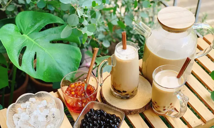 Cách Nấu Trà Sữa Truyền Thống Kinh Doanh: Công Thức Chuẩn, Quy Trình Ủ & Pha Chế Đậm Đà, Béo Ngậy