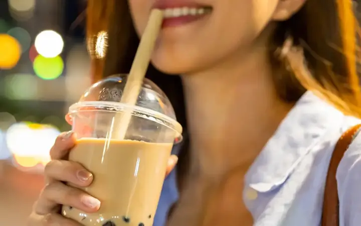 Nên Uống Trà Sữa Lúc Nào Trong Ngày? Khung Giờ Vàng Và Cách Uống An Toàn Cho Sức Khỏe