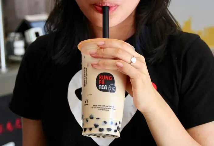 Ở Cữ Có Được Uống Trà Sữa Không? Tác Hại, Khi Nào Uống Được & Lời Khuyên Chuyên Gia