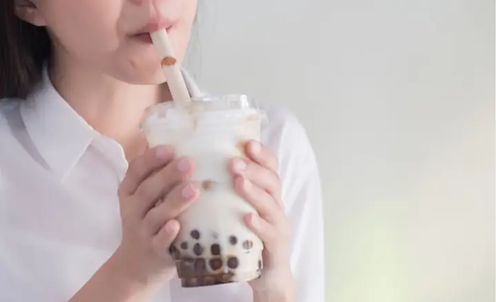 Sinh Mổ Uống Trà Sữa Được Không? Tìm Hiểu Tác Động Và Lời Khuyên Cho Mẹ Bỉm Sau Phẫu Thuật
