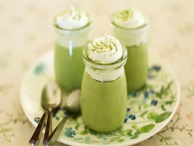 Cách Làm Sữa Chua Trà Xanh (matcha) Tại Nhà Đơn Giản, Mịn Màng Không Dăm Đá
