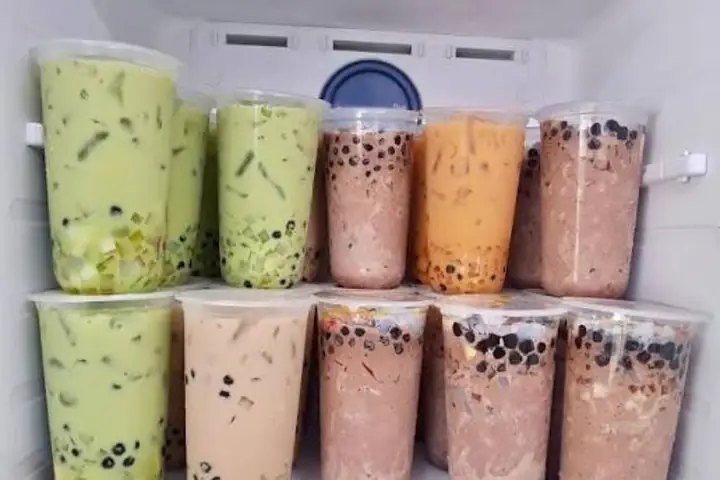 Giải Đáp: Trà Sữa Để Tủ Lạnh Được Mấy Ngày? Phân Biệt Có/không Topping & Cách Bảo Quản Qua Đêm Chuẩn