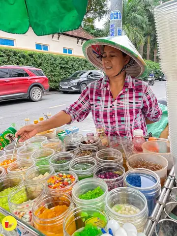 Review Trà Sữa Cô Út Marie Curie: Địa Chỉ, Menu, Giá, Giờ Mở Cửa & Sự Kiện Viral Gần Đây