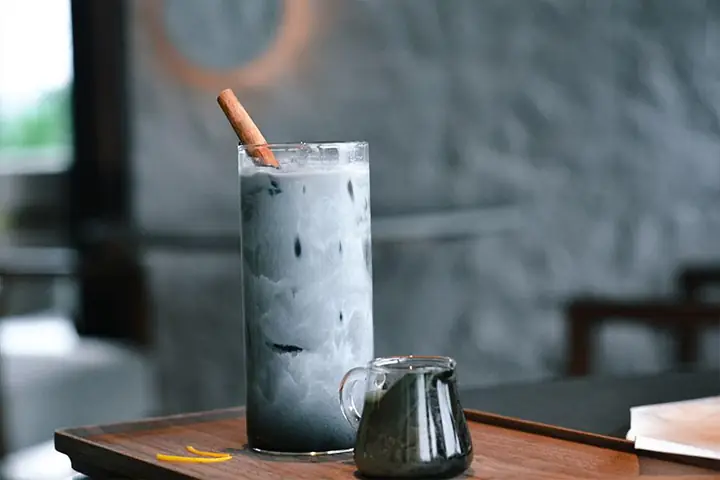Trà Sữa Than Tre Có Tốt Không? Công Dụng, Tác Hại Tiềm Ẩn Và Cách Uống An Toàn