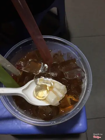 Review Trà Sữa Út Trang: Menu, Giá, Địa Chỉ Các Chi Nhánh & Cách Order Online
