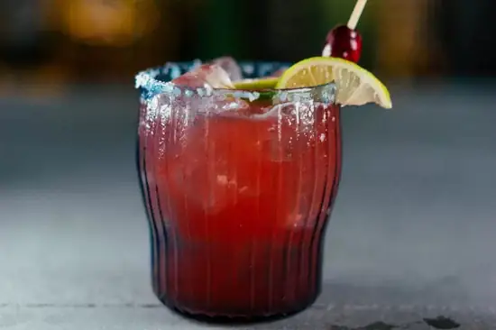 Cách Làm Cocktail Baby Love: 4 Công Thức Phổ Biến (từ Việt Nam Đến Quốc Tế) + Mẹo Pha Chuẩn Vị