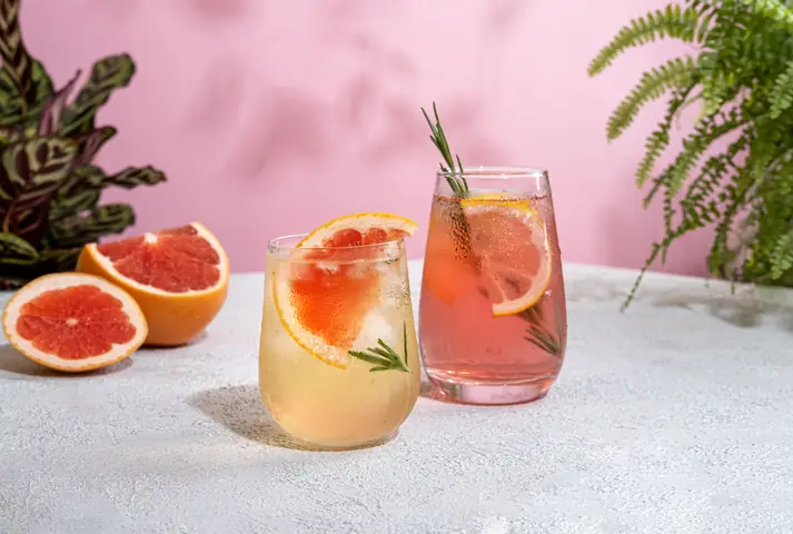 12 Best Mocktails To Order At A Bar Or Restaurant (and Exactly What To Ask For)