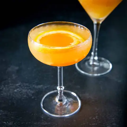 How To Make A Bronx Cocktail: Classic Recipe, Ingredients & History