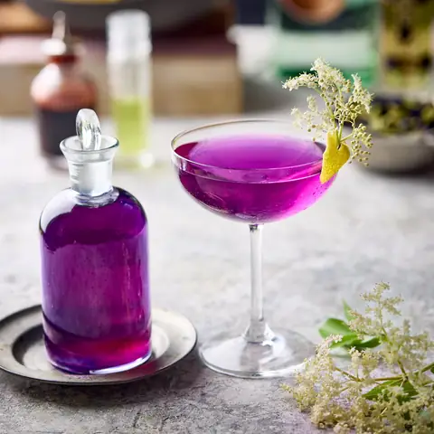 Butterfly Pea Tea Cocktail Recipe: How To Make Easy Color-changing Cocktails At Home