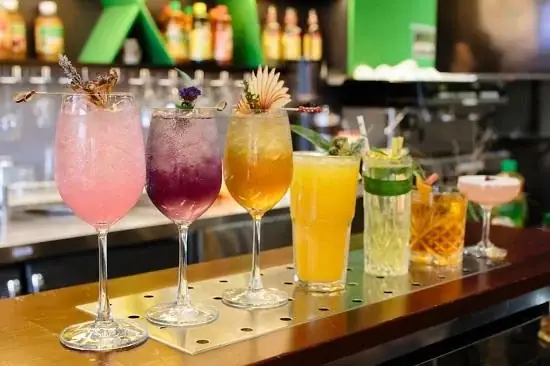Các Loại Cocktail Không Cồn (mocktail) Phổ Biến Và Cách Pha Chế Đơn Giản Tại Nhà