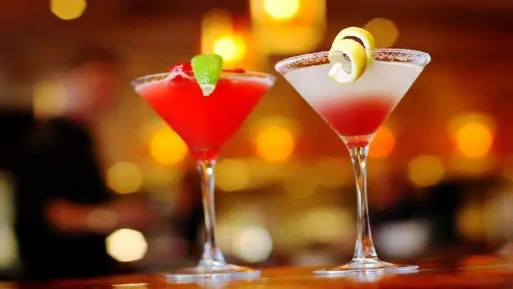 Tổng Hợp 50+ Công Thức Cách Pha Cocktail Đơn Giản, Chuẩn Vị Bartender Dễ Làm Tại Nhà