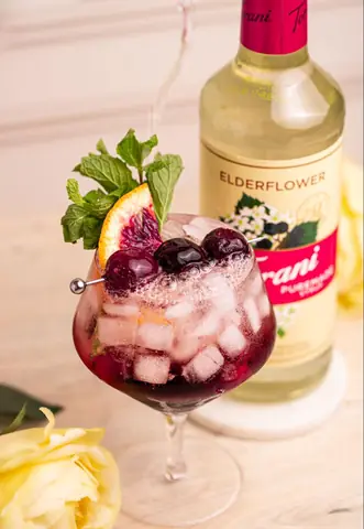 How To Make A Cherry Blossom Mocktail: Easy Sparkling Sakura Drink Recipe