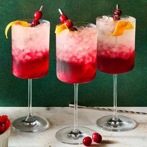 Top Cocktail Drinks: 50+ Best Classic & Popular Recipes To Make At Home