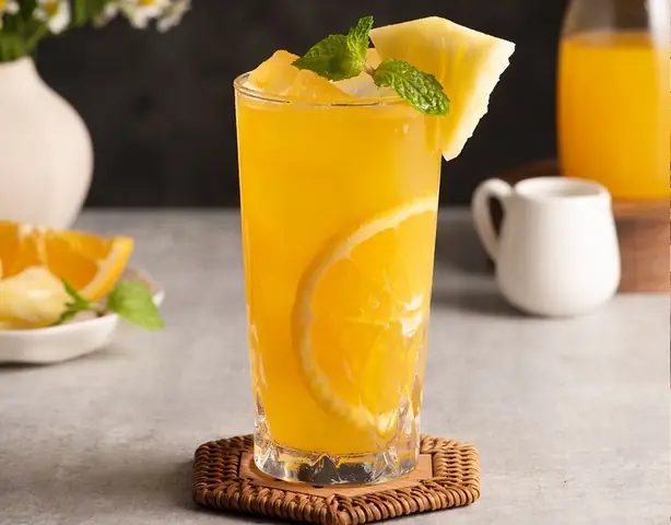 Cách Pha Chế Cocktail Dứa Thơm Ngon Chuẩn Vị Ngay Tại Nhà