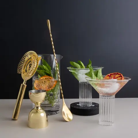 Best Cocktail Glassware In Australia: Types, Top Brands & Buying Guide For Home Bars