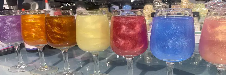 Cách Chọn Và Sử Dụng Cocktail Glitter Ngân Lượng Để Tạo Đồ Uống Sparkling Đẹp Mắt
