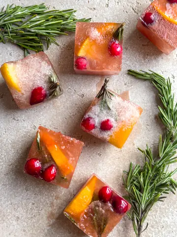How To Make Crystal-clear Cocktail Ice Cubes At Home