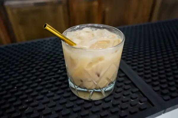 Dairy Cocktails: The Best Creamy Recipes With Milk & Cream To Mix At Home
