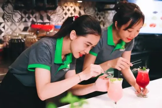 Top Trung Tâm Dạy Pha Chế Uy Tín Hà Nội & Tp.hcm 2024: Review Khóa Học, Học Phí, Thời Gian Học