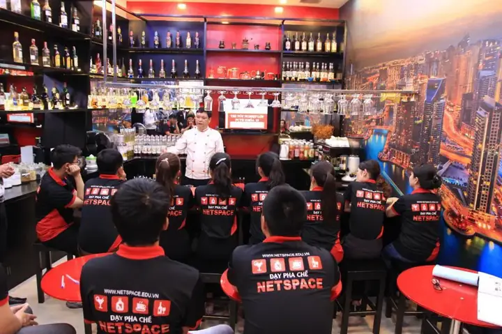 Dạy Pha Chế Đồ Uống Tại Hà Nội: Nên Học Ở Đâu Và Chọn Trung Tâm Nào? Dạy Pha Chế Đồ Uống Tại Hà Nội: Nên Học Ở Đâu Và Chọn Trung Tâm Nào?