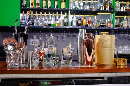 Checklist Dụng Cụ Pha Chế Quầy Bar A-z: Danh Sách Chi Tiết Theo Chức Năng Cho Người Mới Bắt Đầu