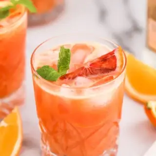 Cách Làm Elixir Mocktail: 7+ Công Thức Mocktail Chức Năng & Hướng Dẫn Sử Dụng Elixir Sẵn Có