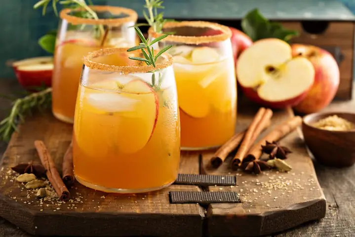 30 Fall Cocktail Ideas To Mix Up All Autumn Long