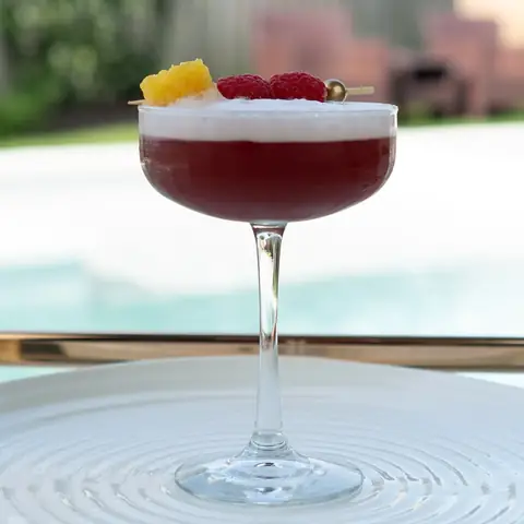 How To Make A French Martini: Classic Recipe, Ingredients & Variations 1 How To Make A French Martini: Classic Recipe, Ingredients & Variations