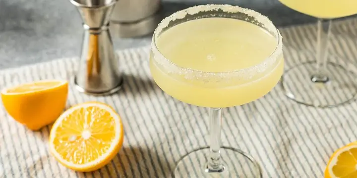Gin And Cointreau Cocktails: Classic Recipes To Mix At Home