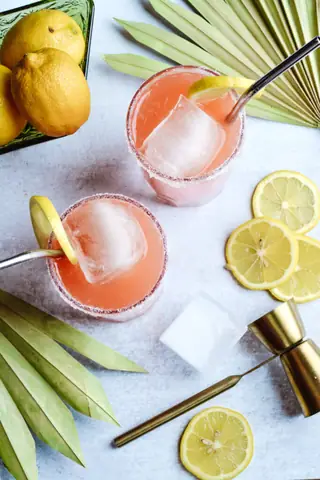How To Make Gin Guava Juice Cocktails: 7 Easy Recipes & Mixing Guide