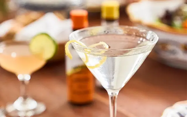 Gin Cocktails With Orange Bitters You Can Easily Make At Home