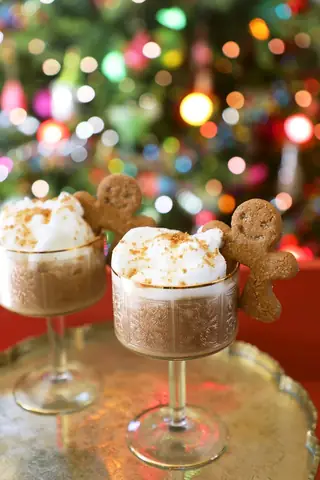 Gingerbread Man Cocktail Recipe: How To Make This Cozy Christmas Drink