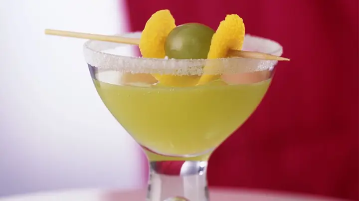 Cách Làm Cocktail Nho: 10+ Công Thức Ngon Từ Nho Xanh & Nho Concord (dễ Làm Tại Nhà)