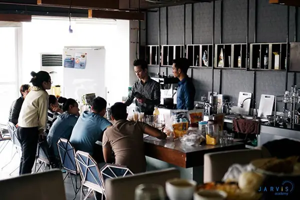 Học Pha Chế Cafe Take Away Tại Tp.hcm: Địa Chỉ Uy Tín, Học Phí & Giáo Trình