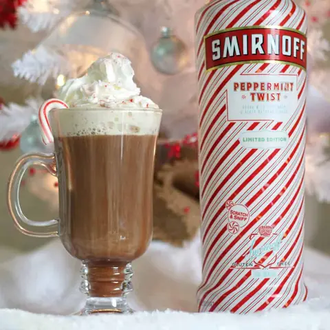 Vodka Hot Chocolate: How To Make The Cozy Hot Chocolate Cocktail At Home