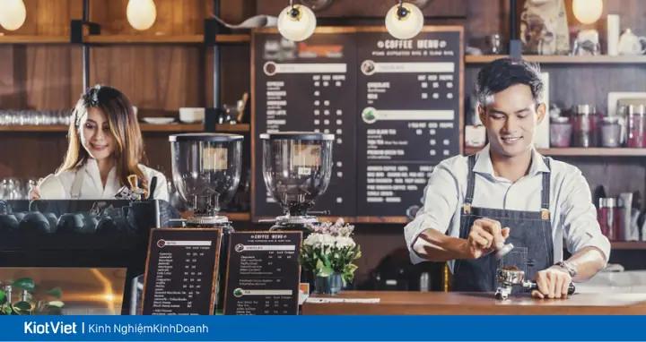 Lương Nhân Viên Pha Chế Quán Cafe Bao Nhiêu? Mức Lương Theo Giờ Và Theo Tháng Hiện Nay