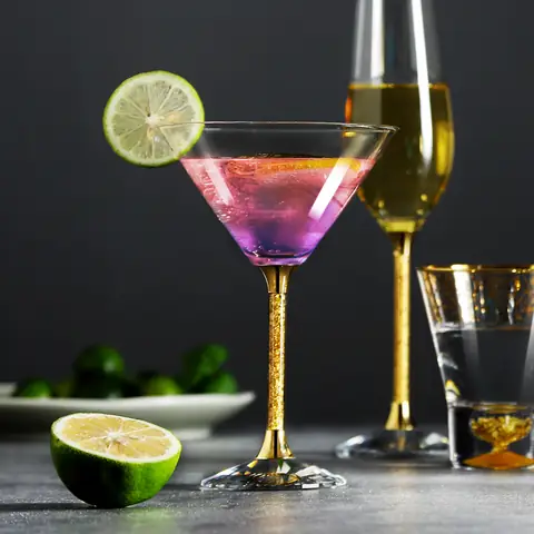 21+ Loại Ly Cocktail Phổ Biến: Hướng Dẫn Chọn Đúng Ly Cho Từng Loại Rượu & Món
