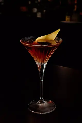 How To Make A Martinez Cocktail: Classic Recipe, History & Variations How To Make A Martinez Cocktail: Classic Recipe, History & Variations