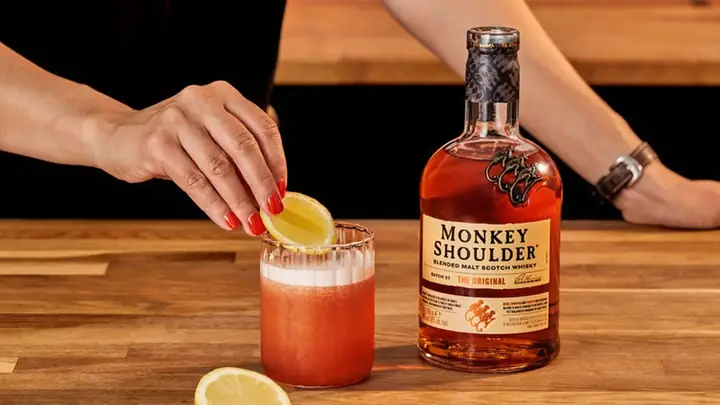 Monkey Shoulder Pha Với Gì Ngon? 8 Công Thức Cocktail Dễ Làm Ngay Tại Nhà
