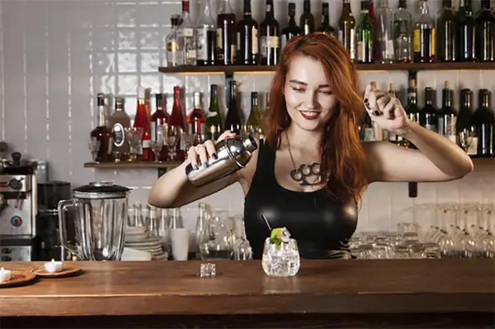 Tổng Hợp Cách Pha Chế Cocktail: Nguyên Lý Cơ Bản, Kỹ Thuật & 100+ Công Thức Chuẩn Vị