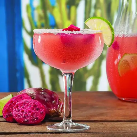 Pink Cocktails: 20+ Easy Recipes To Mix At Home For Every Party