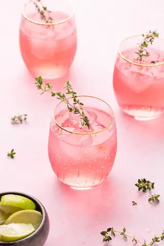 Pink Cocktails: 20+ Easy Recipes To Mix At Home For Every Party