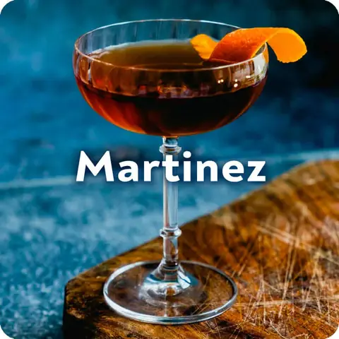 Cách Làm Rum Martinez Cocktail: Công Thức Chuẩn, Nguyên Liệu & Kỹ Thuật Trộn Chuyên Nghiệp