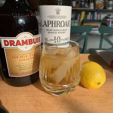 Rusty Nail Cocktail Recipe: How To Make The Classic Scotch And Drambuie Drink