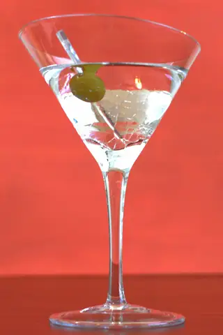 Cách Pha Sake Martini (saketini) Chuẩn Vị Tại Nhà: Công Thức, Nguyên Liệu Và Biến Thể