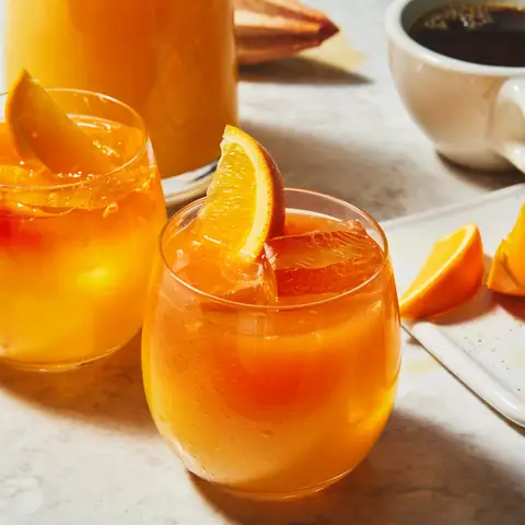 Classic Screwdriver Cocktail Recipe: How To Make The Perfect Vodka & Orange Juice Highball