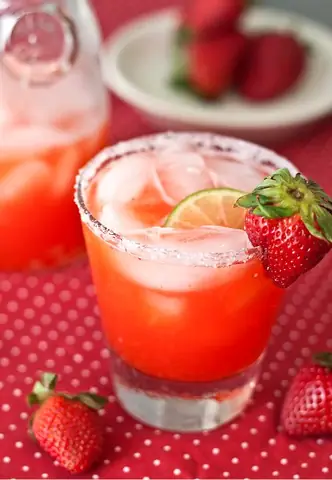Cách Pha Cocktail Strawberry Margarita (margarita Dâu Tây) Ngon Chuẩn Vị Tại Nhà