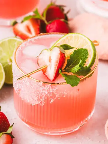 Cách Pha Cocktail Strawberry Margarita (margarita Dâu Tây) Ngon Chuẩn Vị Tại Nhà