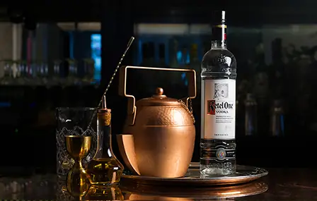 Teapot Cocktails: What They Are And How To Mix And Serve Them